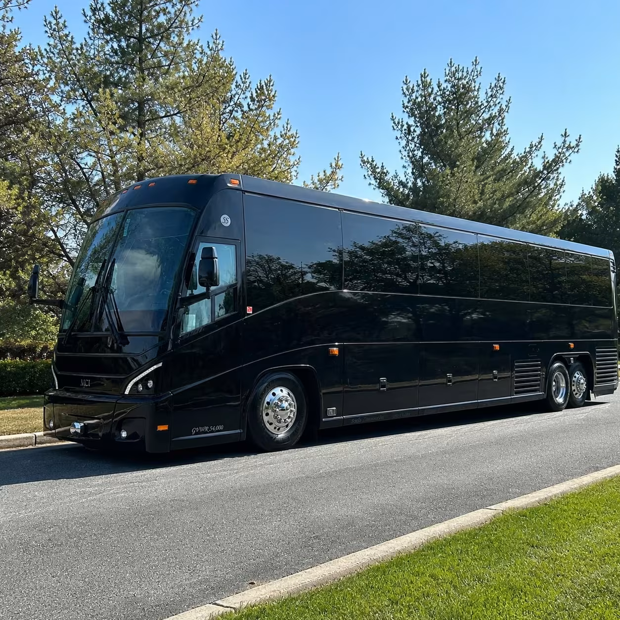 airport and interagency shuttle buses for napa government teams