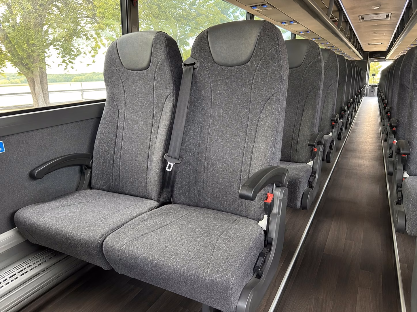 how where and when you re traveling affects your napa bus rental rate