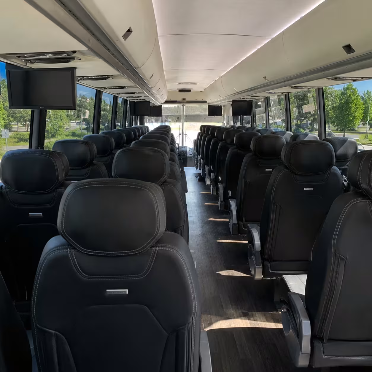 rent charter buses and party buses for napa concerts
